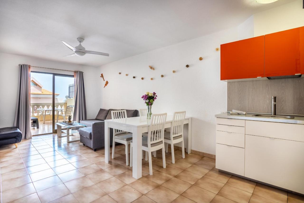 Castle Harbour Phoebe'S Flat Los Cristianos By Lovetenerife Buitenkant foto